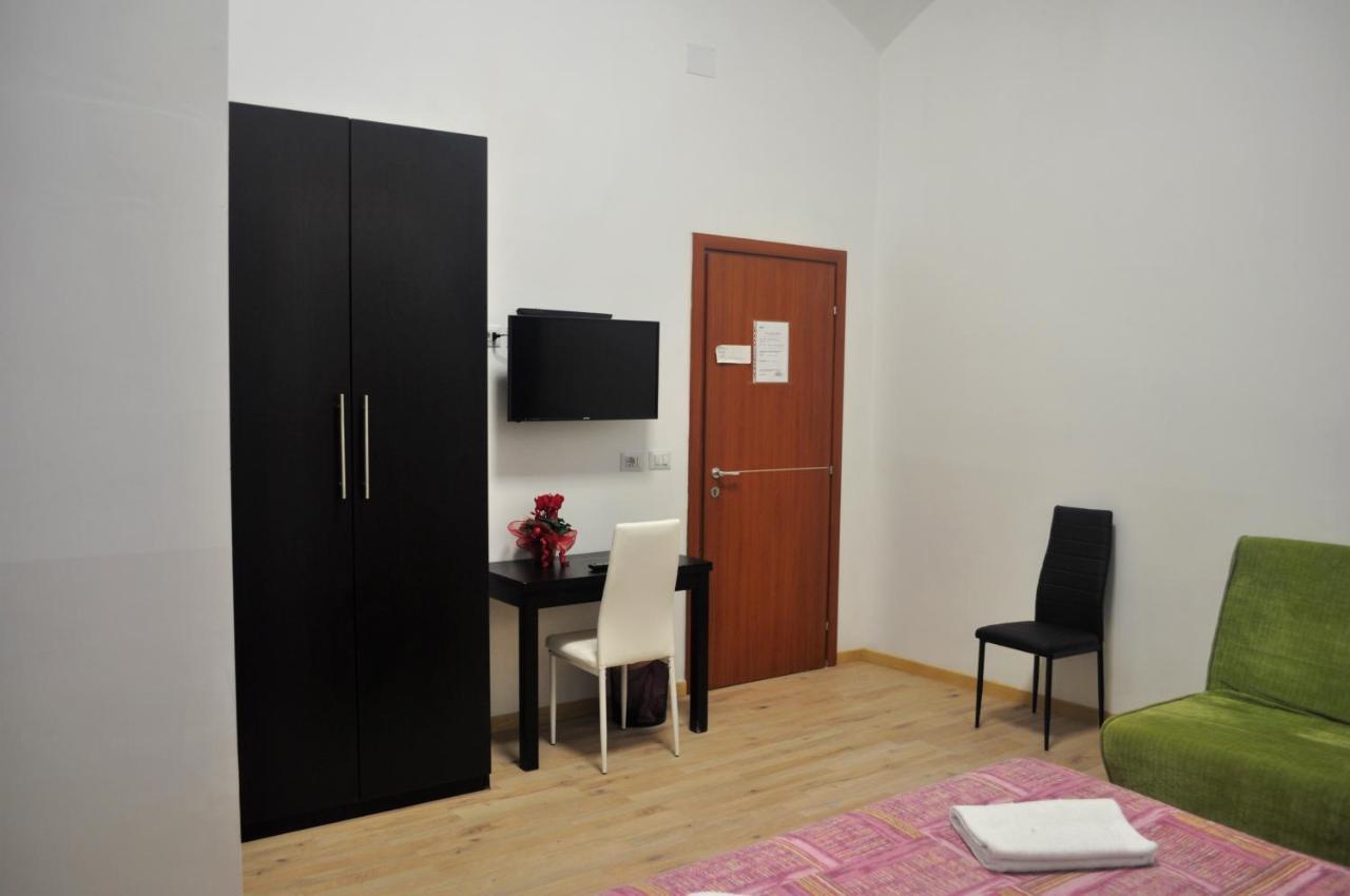 Angela Roma Guest House Dış mekan fotoğraf
